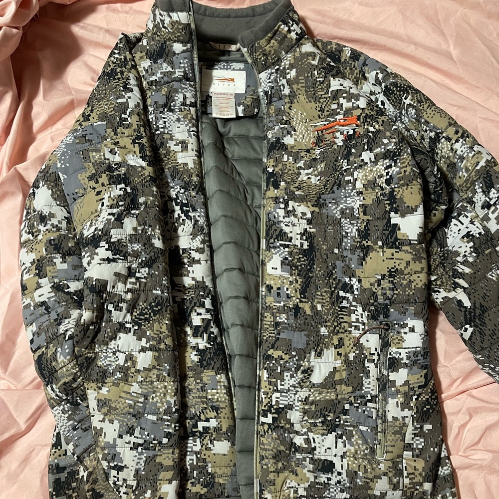 Sitka Woman’s Celsius Jacket